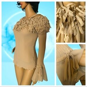 Kaely-N-Max Cold Shoulder Fringe Pleated Top